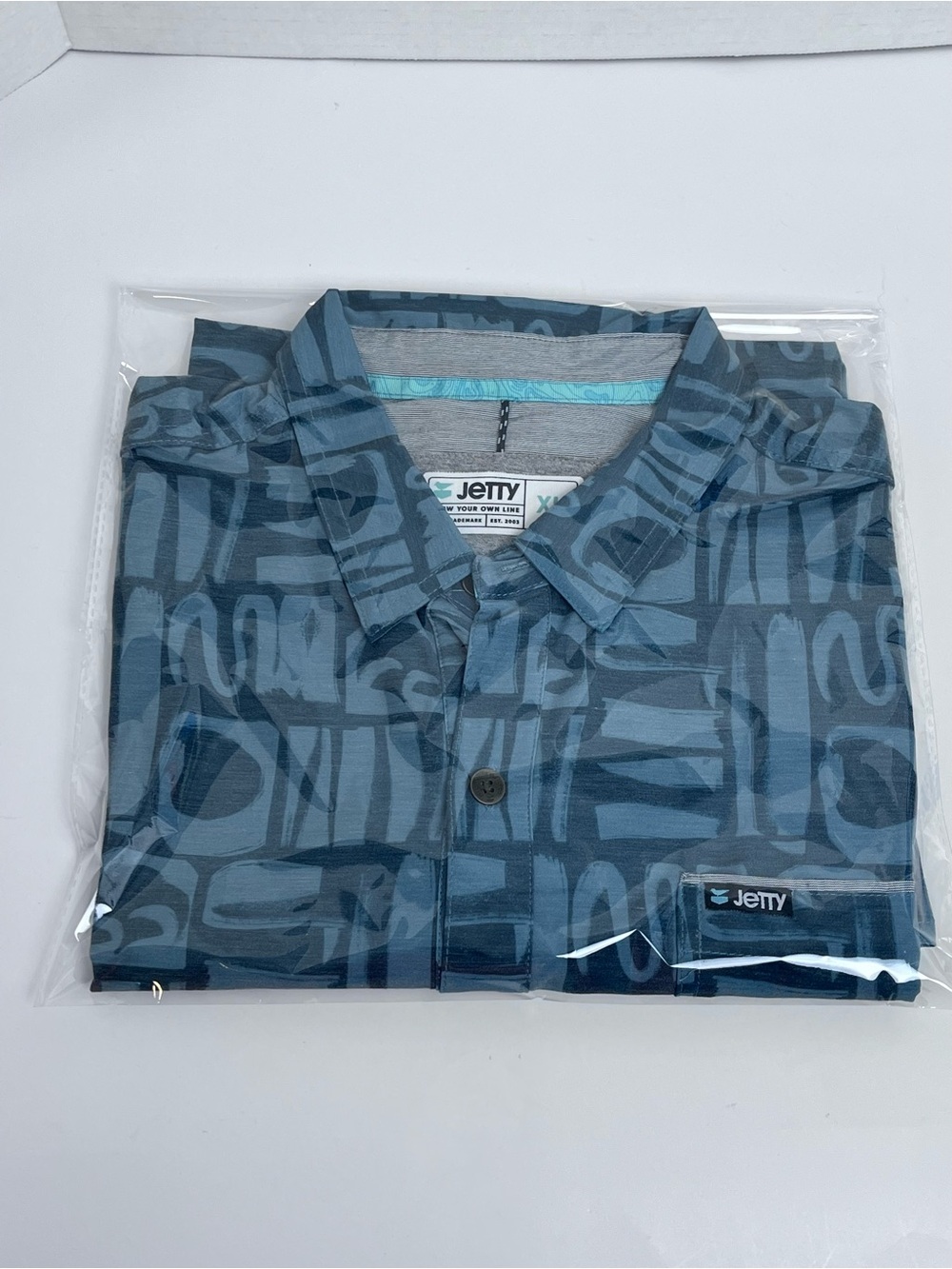 Jetty Men's Garwood Woven Abstract Pattern Button Up Shirt Size XL; Outdoor - Picture 12 of 12
